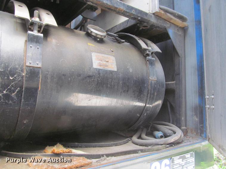 image for item DA1015 2001 Kard SDTA-80K-53 single expandable display trailer