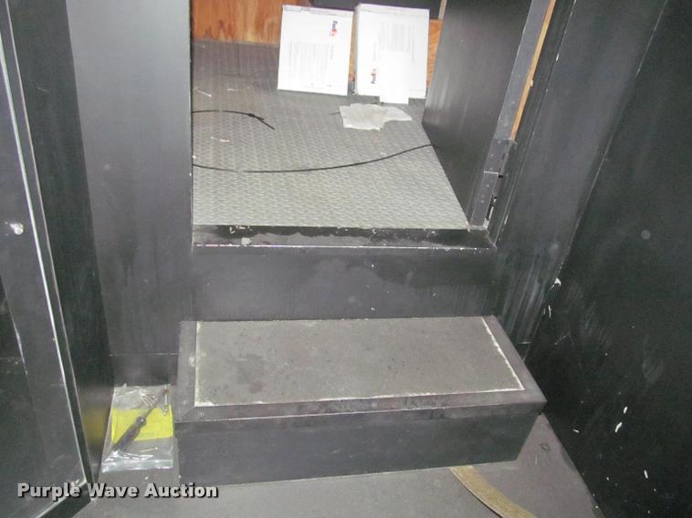 image for item DA1015 2001 Kard SDTA-80K-53 single expandable display trailer