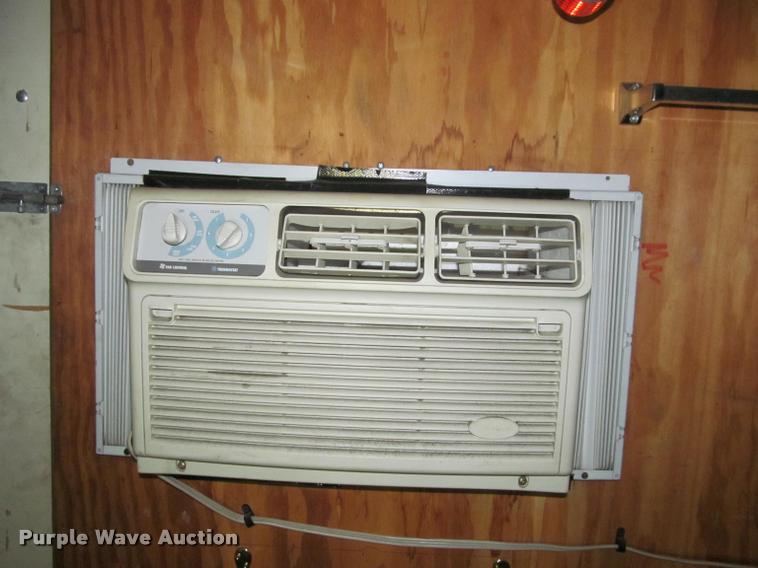 image for item DA1015 2001 Kard SDTA-80K-53 single expandable display trailer