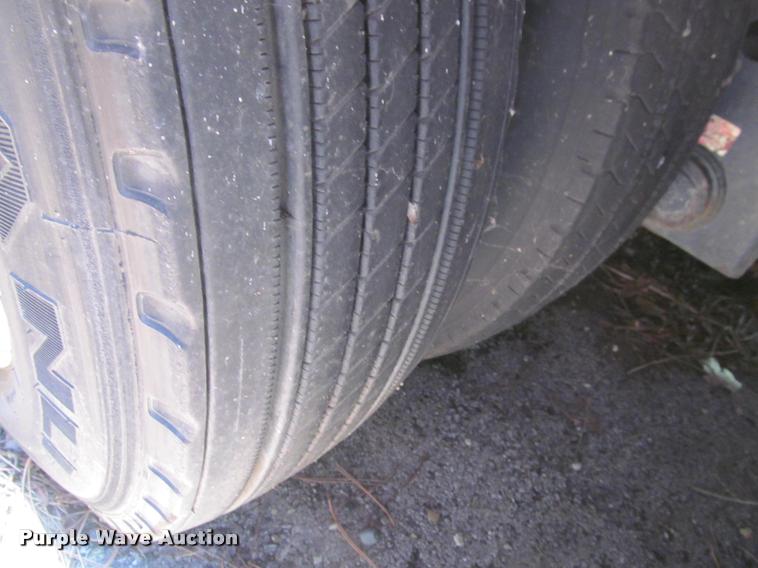 image for item DA1015 2001 Kard SDTA-80K-53 single expandable display trailer