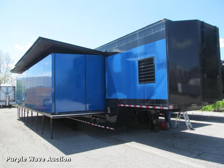 image for item DA1016 2001 Kard-Craftsmen SDTA-55K-53 double expandable display trailer