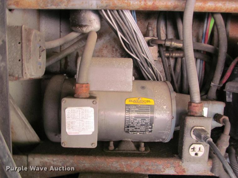 image for item DA1016 2001 Kard-Craftsmen SDTA-55K-53 double expandable display trailer