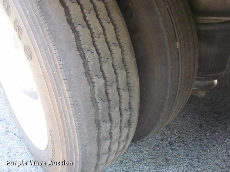 image for item DA1016 2001 Kard-Craftsmen SDTA-55K-53 double expandable display trailer