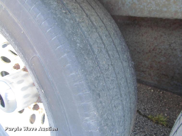 image for item DA1018 2003 Cargomate Eliminator enclosed cargo trailer