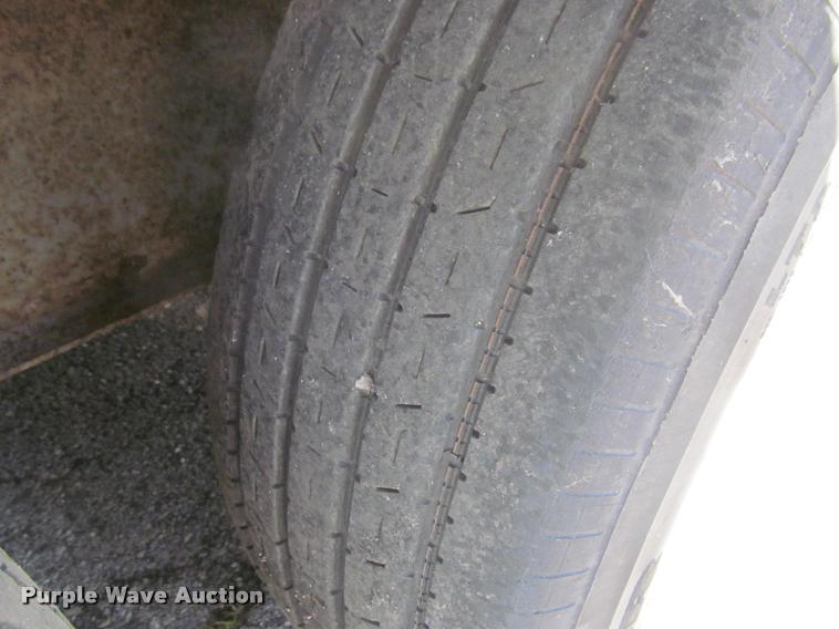 image for item DA1018 2003 Cargomate Eliminator enclosed cargo trailer