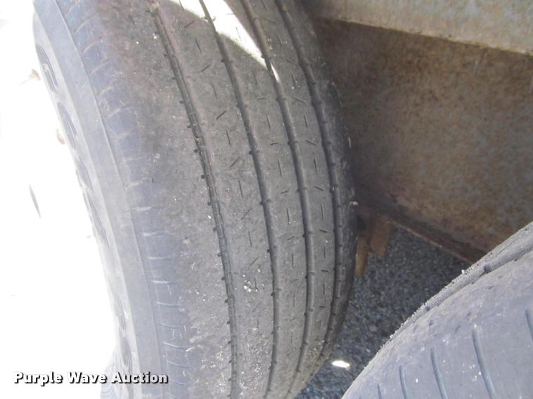 image for item DA1018 2003 Cargomate Eliminator enclosed cargo trailer