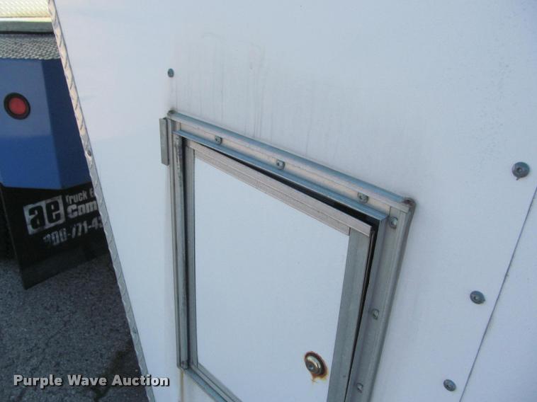 image for item DA1018 2003 Cargomate Eliminator enclosed cargo trailer