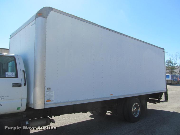 image for item DA1019 2000 GMC C6500 box truck