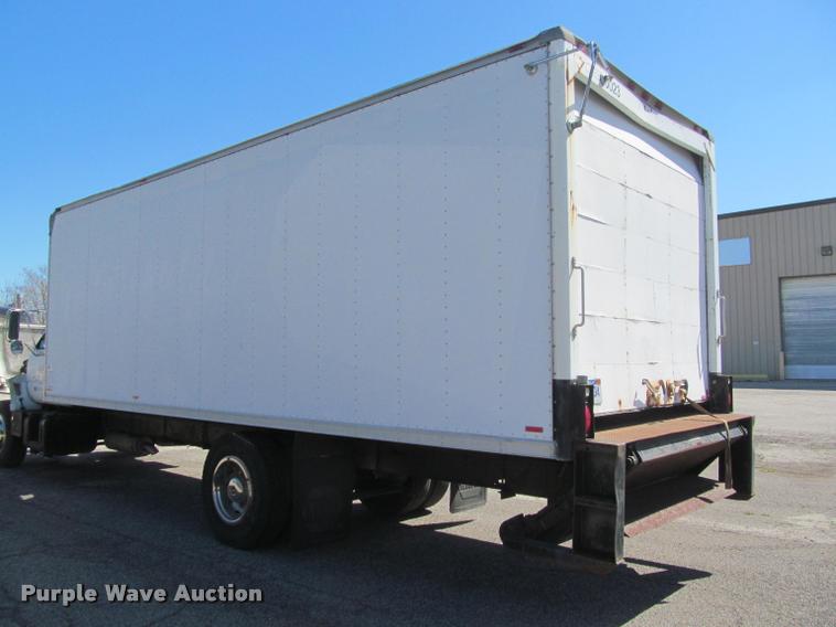 image for item DA1019 2000 GMC C6500 box truck