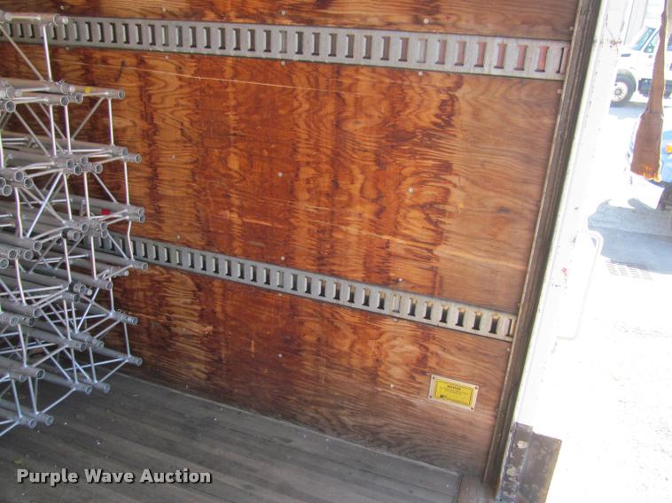 image for item DA1019 2000 GMC C6500 box truck