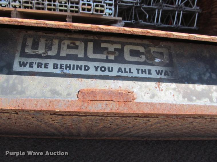 image for item DA1019 2000 GMC C6500 box truck