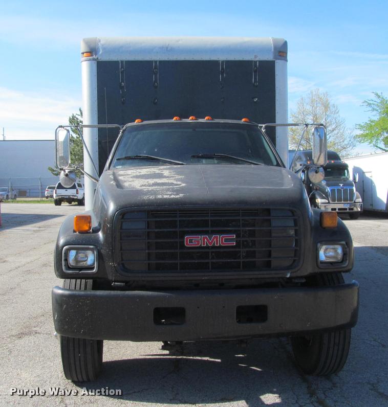 image for item DA1020 2001 GMC C7500 box truck