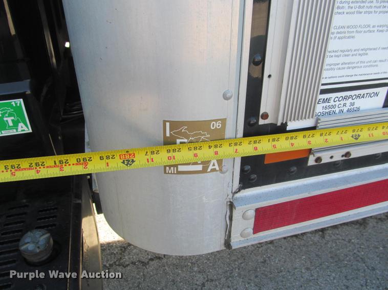 image for item DA1020 2001 GMC C7500 box truck