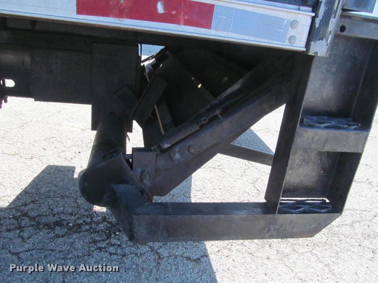 image for item DA1020 2001 GMC C7500 box truck