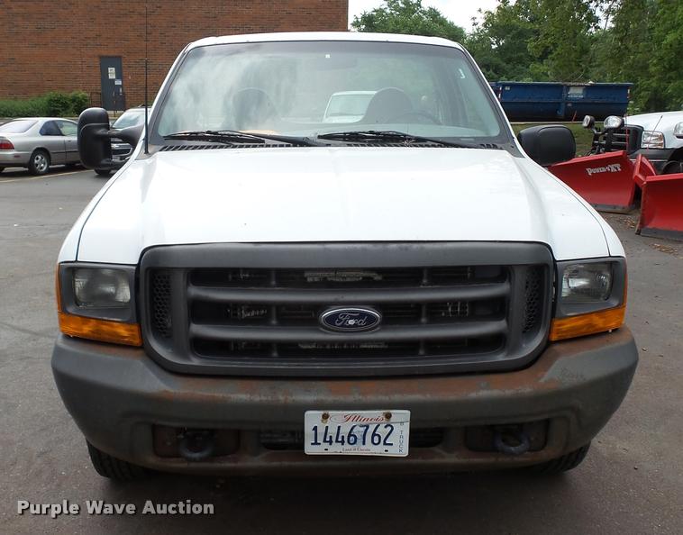 image for item DA1082 2000 Ford F250 Super Duty pickup truck