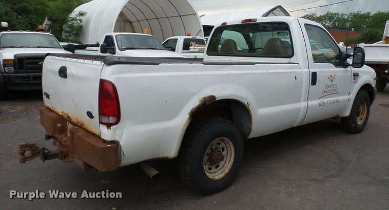 image for item DA1082 2000 Ford F250 Super Duty pickup truck