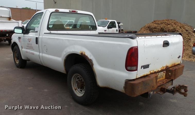 image for item DA1082 2000 Ford F250 Super Duty pickup truck