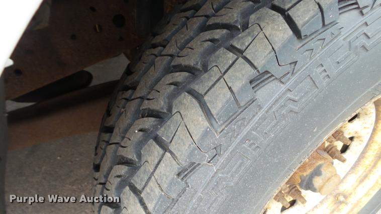 image for item DA1082 2000 Ford F250 Super Duty pickup truck