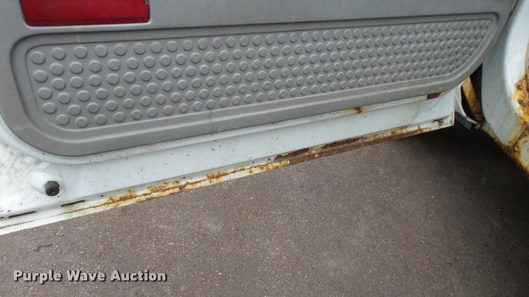 image for item DA1082 2000 Ford F250 Super Duty pickup truck