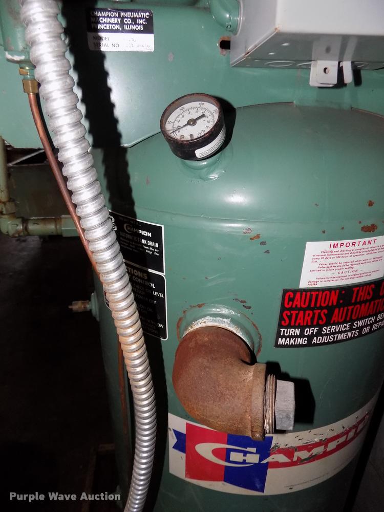 image for item DA3006 Champion VR5-6 vertical air compressor