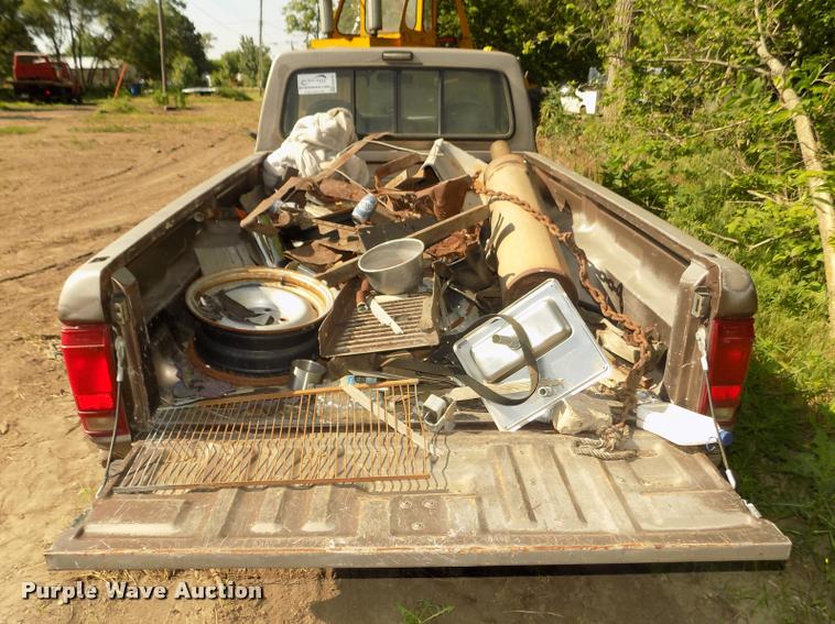 image for item DA3016 1992 Ford Ranger XLT pickup truck