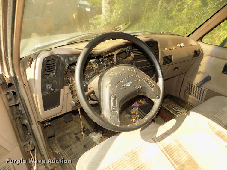 image for item DA3016 1992 Ford Ranger XLT pickup truck