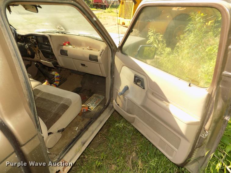 image for item DA3016 1992 Ford Ranger XLT pickup truck
