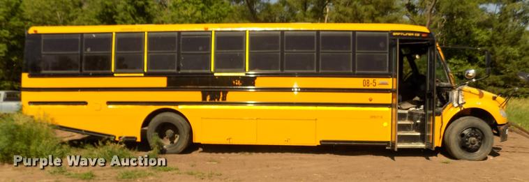 image for item DA3018 2008 Freightliner B2 school bus