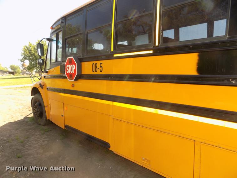 image for item DA3018 2008 Freightliner B2 school bus