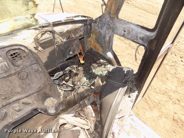 image for item DA3018 2008 Freightliner B2 school bus