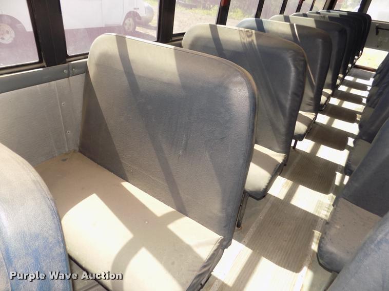 image for item DA3018 2008 Freightliner B2 school bus