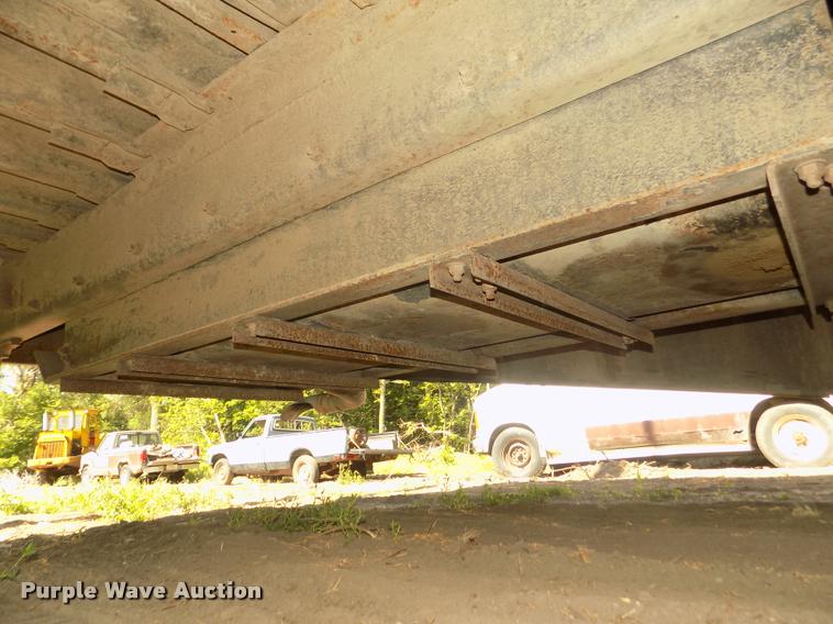 image for item DA3018 2008 Freightliner B2 school bus