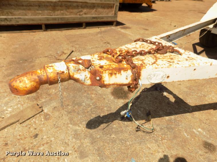 image for item DA3028 Propane tank trailer