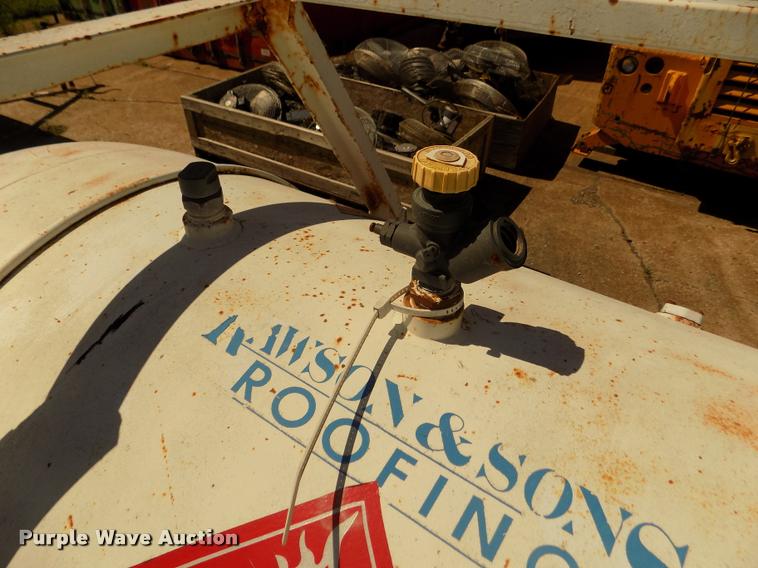 image for item DA3028 Propane tank trailer