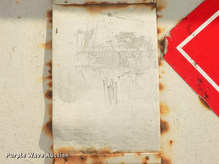 image for item DA3028 Propane tank trailer