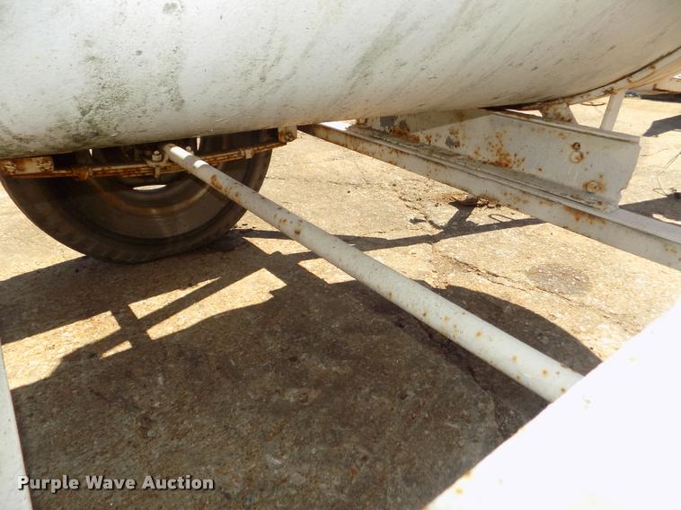 image for item DA3028 Propane tank trailer