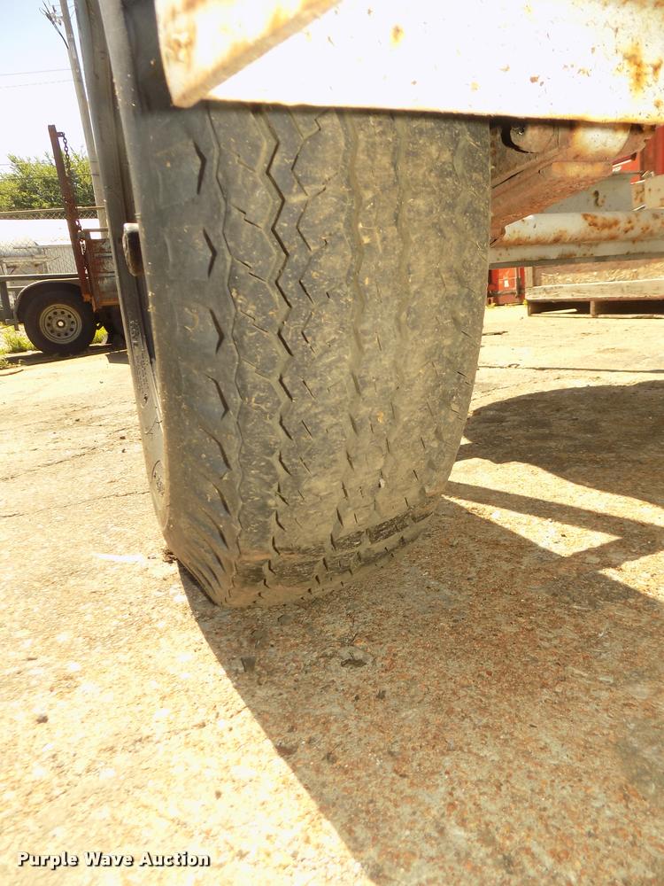 image for item DA3028 Propane tank trailer