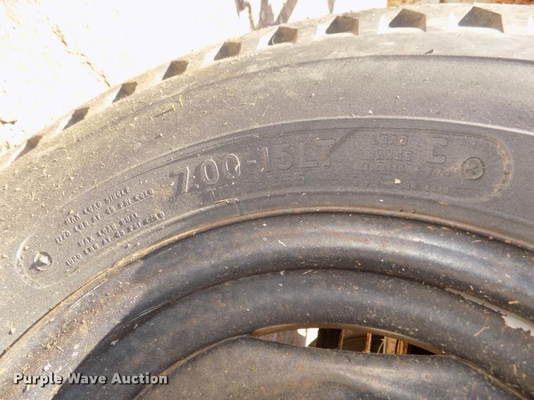 image for item DA3028 Propane tank trailer