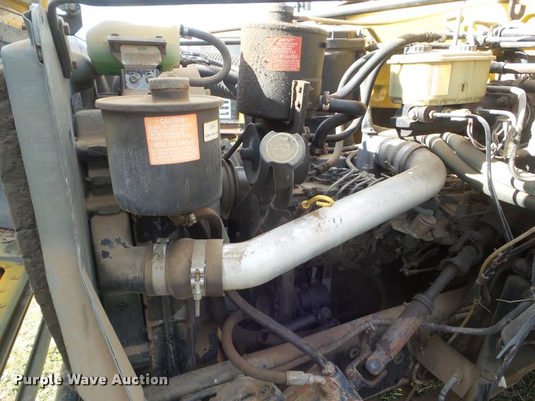 image for item DA5073 1993 Ford B700 school bus