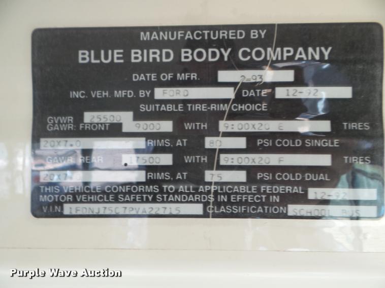 image for item DA5073 1993 Ford B700 school bus