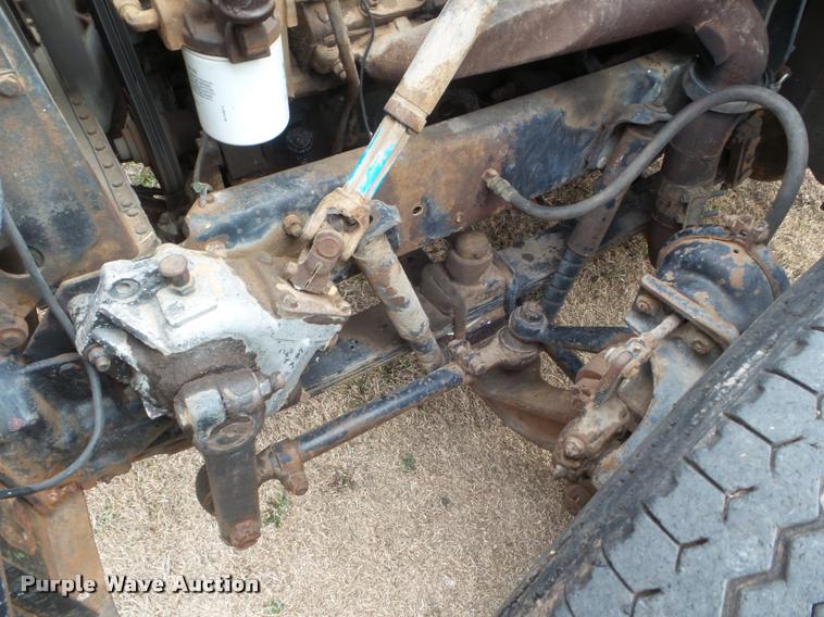 image for item DA5088 1975 White Road Boss semi truck