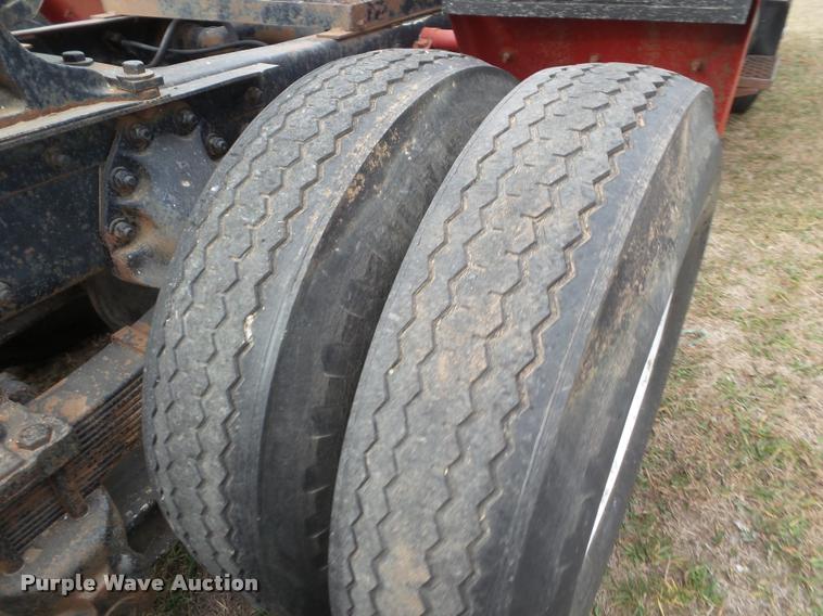 image for item DA5088 1975 White Road Boss semi truck