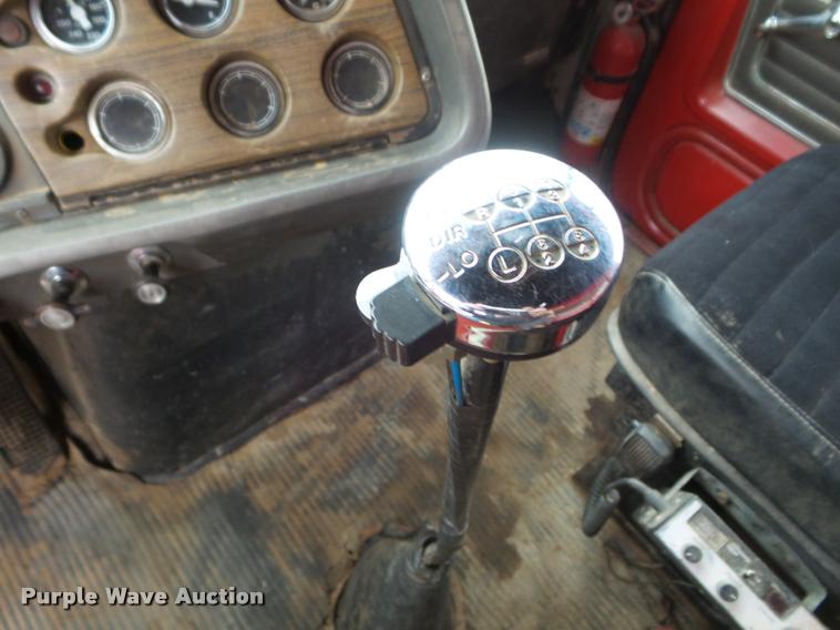 image for item DA5090 1972 Ford L9000 dump truck