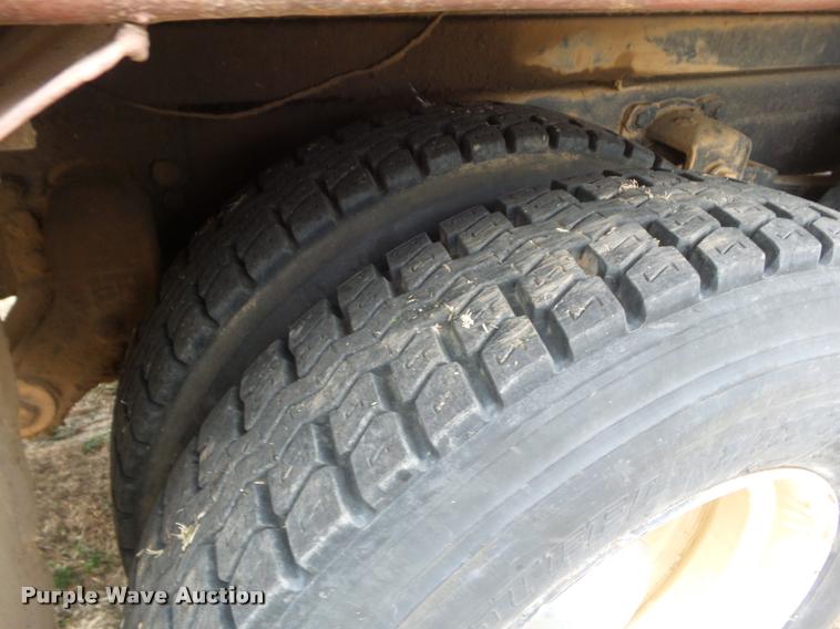 image for item DA5090 1972 Ford L9000 dump truck