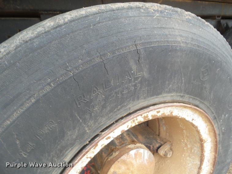 image for item DA5090 1972 Ford L9000 dump truck