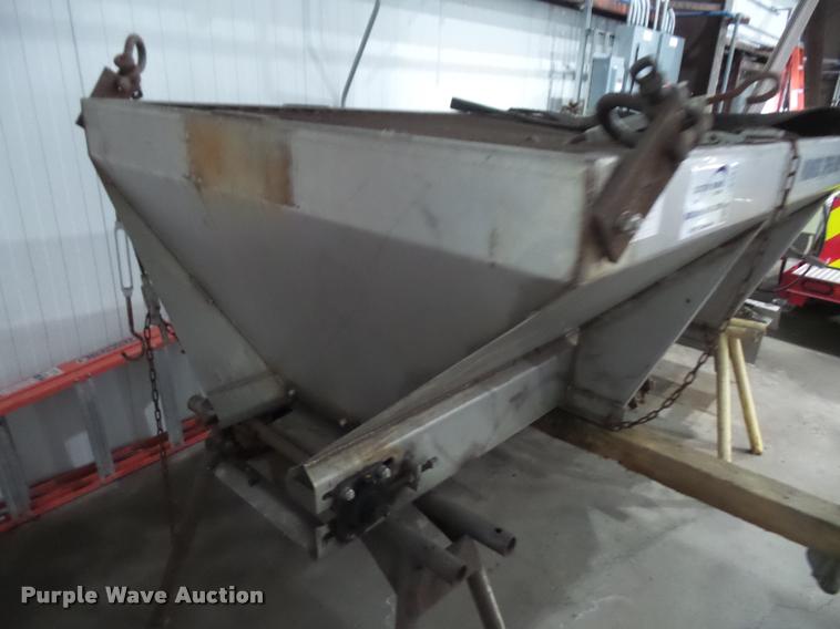 image for item DA6357 Monroe stainless steel spreader