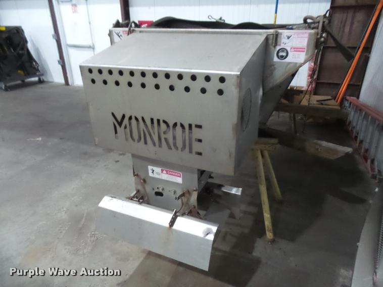 image for item DA6357 Monroe stainless steel spreader