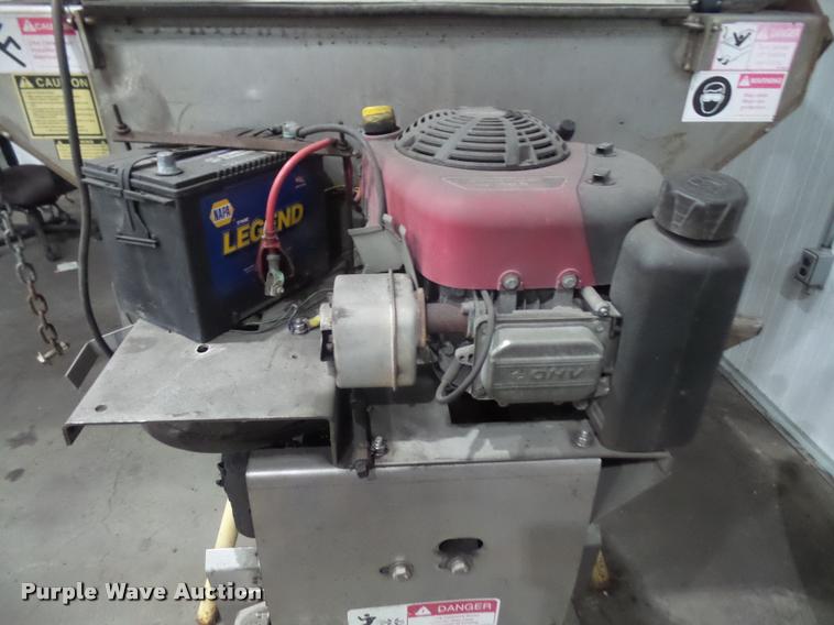 image for item DA6357 Monroe stainless steel spreader