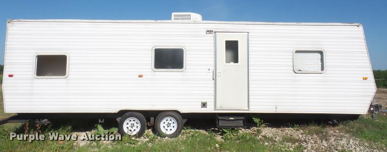 image for item DA6405 2006 Gulf Stream camper