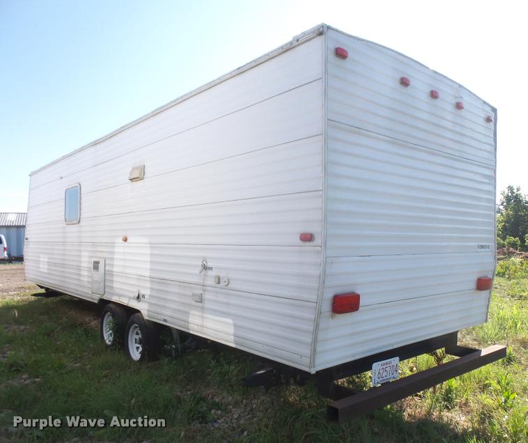 image for item DA6405 2006 Gulf Stream camper